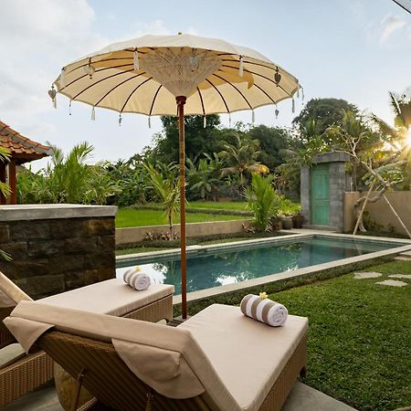 Suarga Loka Ubud Villa Exterior foto