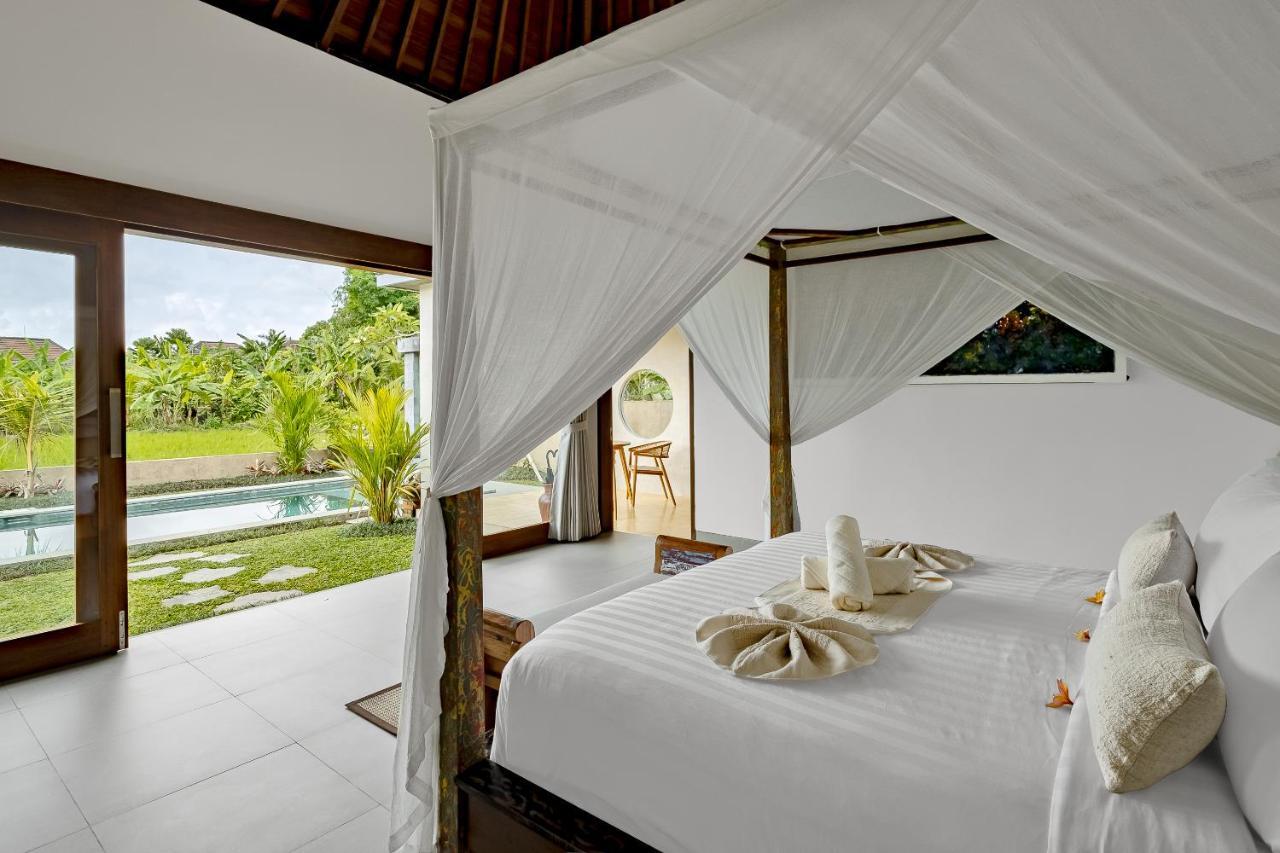Suarga Loka Ubud Villa Exterior foto