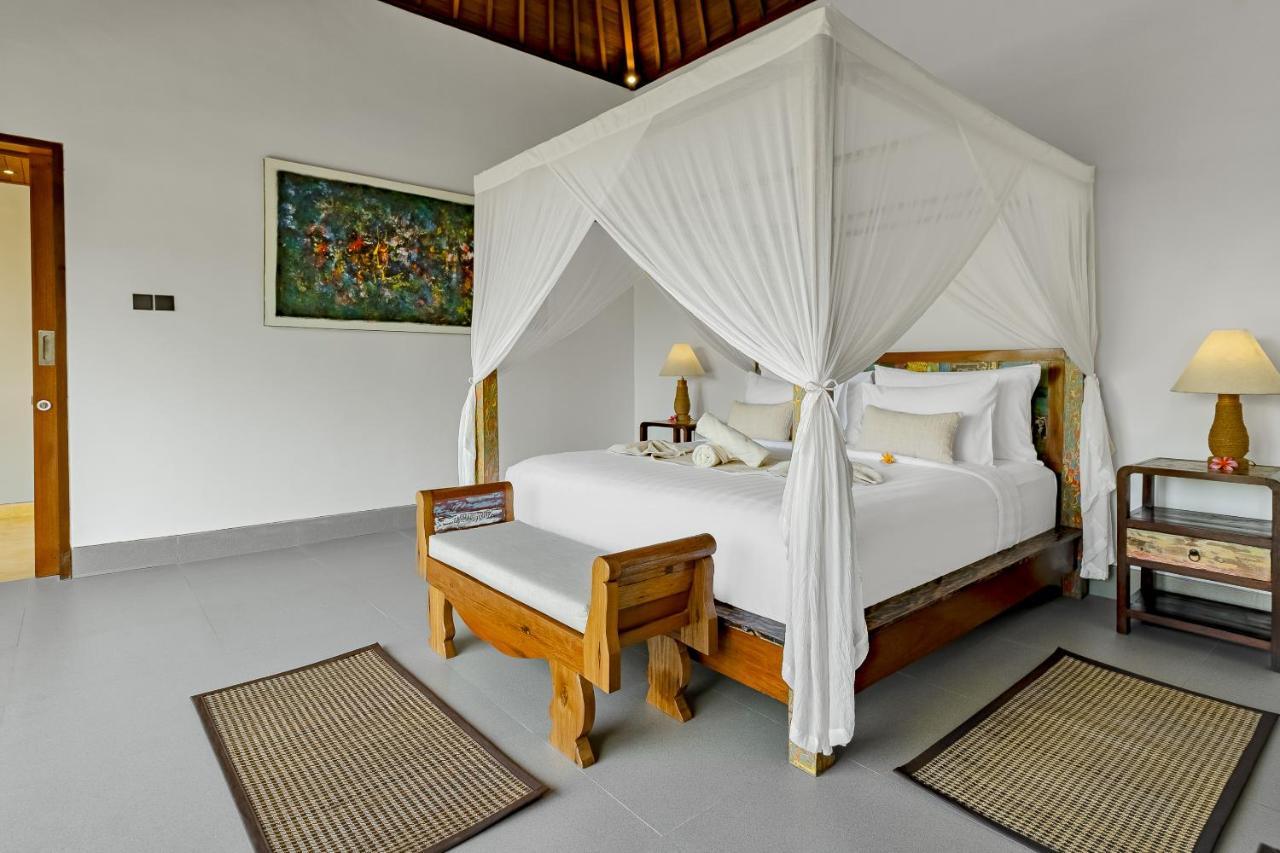 Suarga Loka Ubud Villa Exterior foto