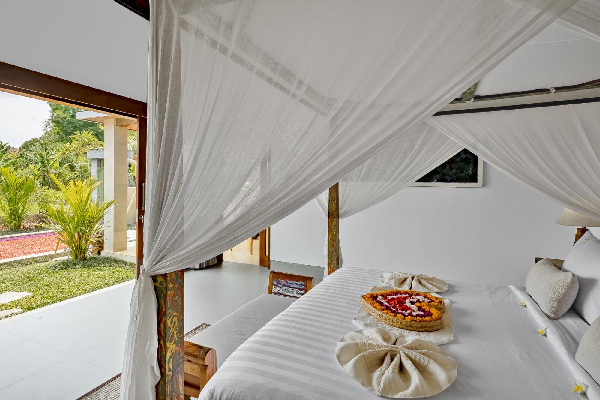 Suarga Loka Ubud Villa Exterior foto