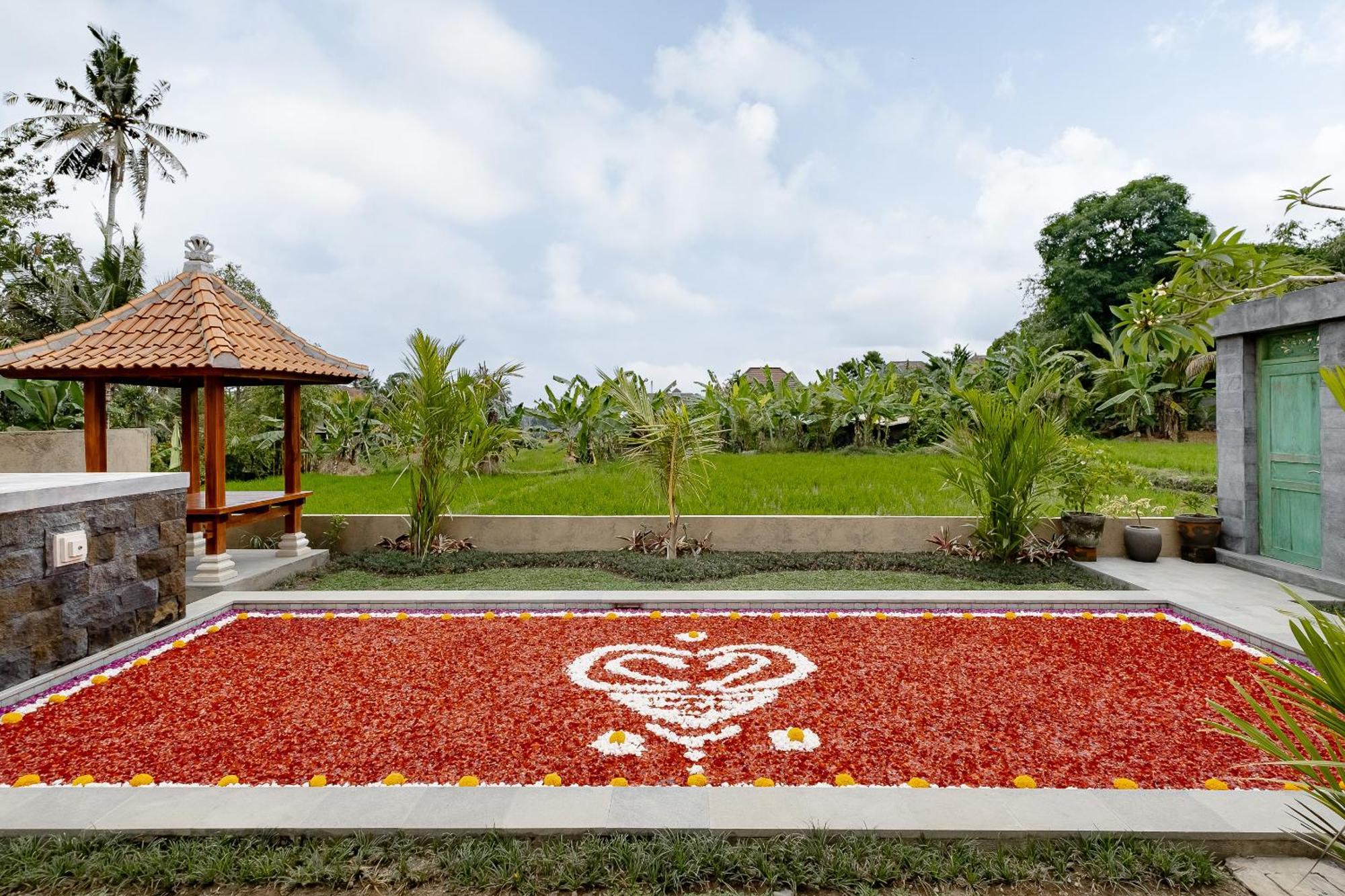 Suarga Loka Ubud Villa Exterior foto